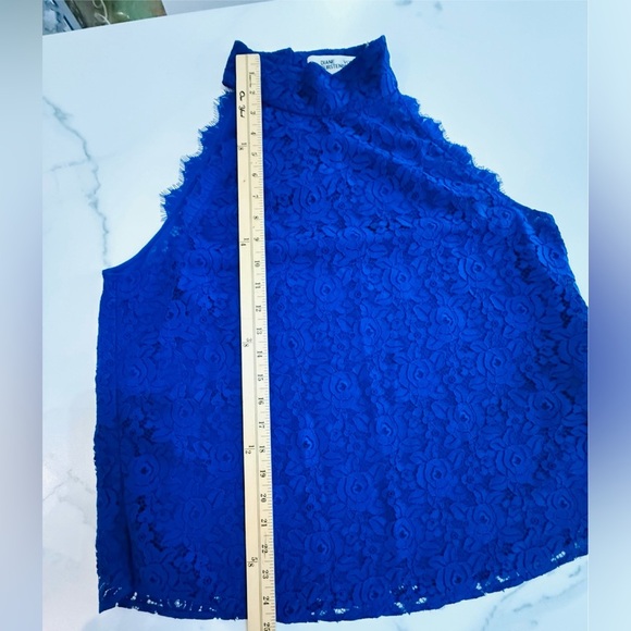 Diane Von Furstenberg Jemmie Blue Lace Halter Top. Large - Picture 7 of 7